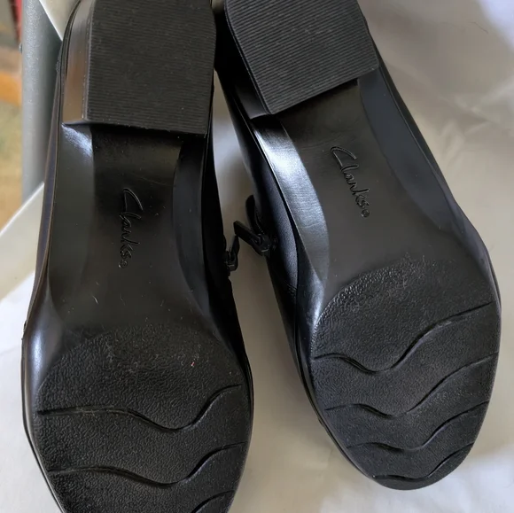 Clarks Navy Blue Leather Ankle Boots Sz 9 - Picture 6 of 7